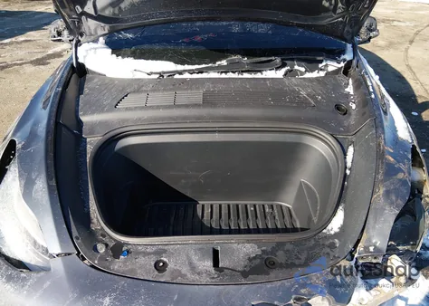 2020 Tesla Model Y Long Range Dual Motor All-Wheel Drive из США, поврежденный, VIN 5YJYGDEEXLF029313